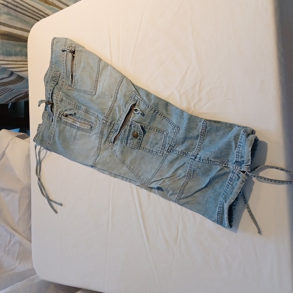 The Limited Capri jeans sz 6